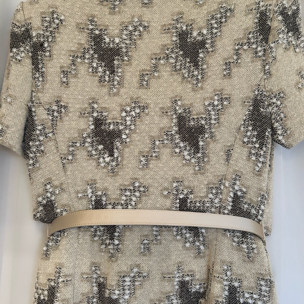 ST. JOHN “ STUNNING “ TWO PIECE EVENING WEAR 4  Worn twice Excellent Condition - Picture 5 of 13